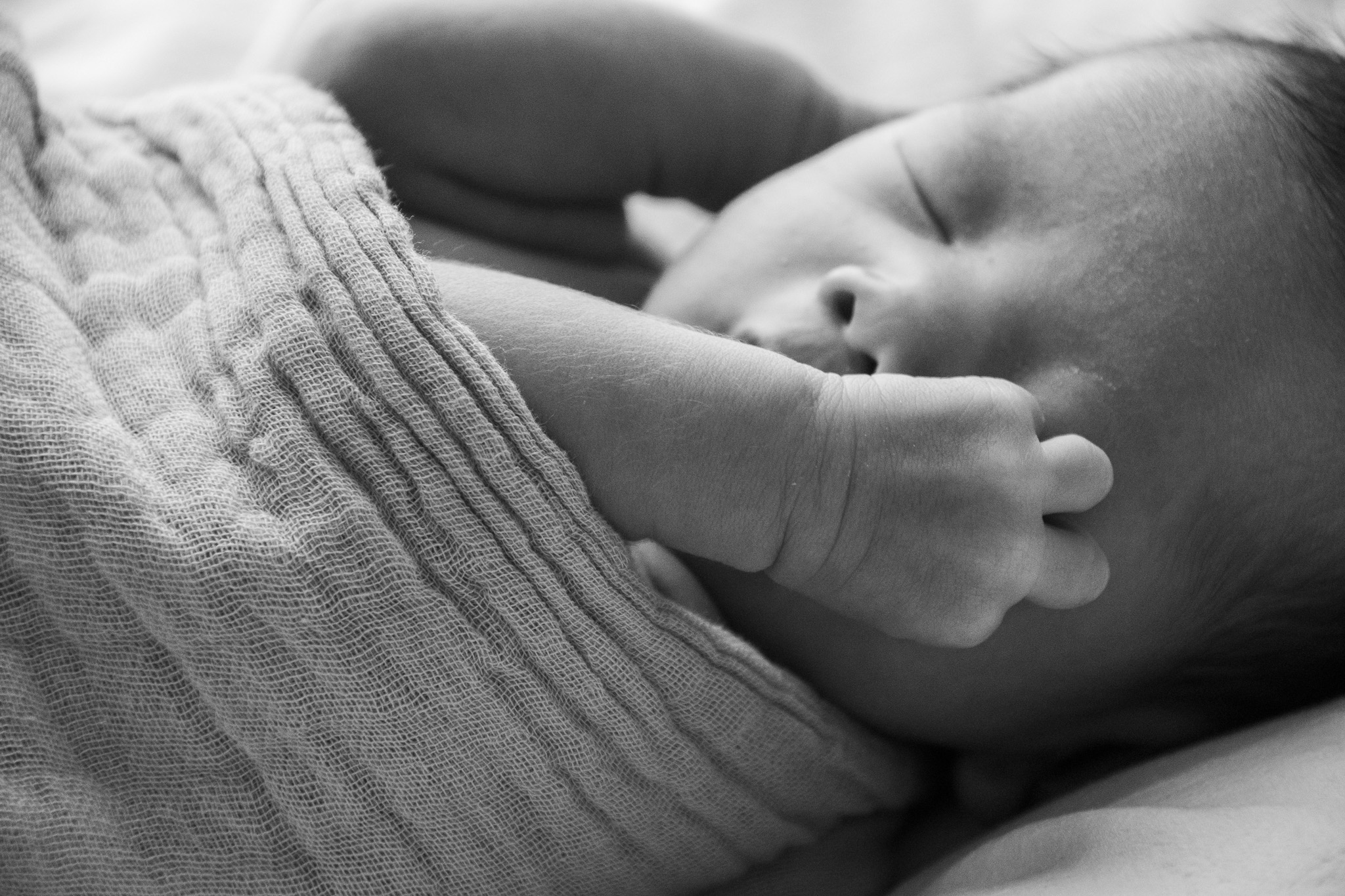 広島のニューボーンフォト出張撮影